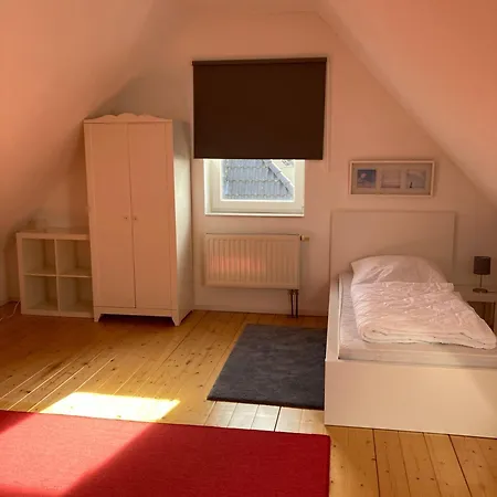 Apartment Aplysia *